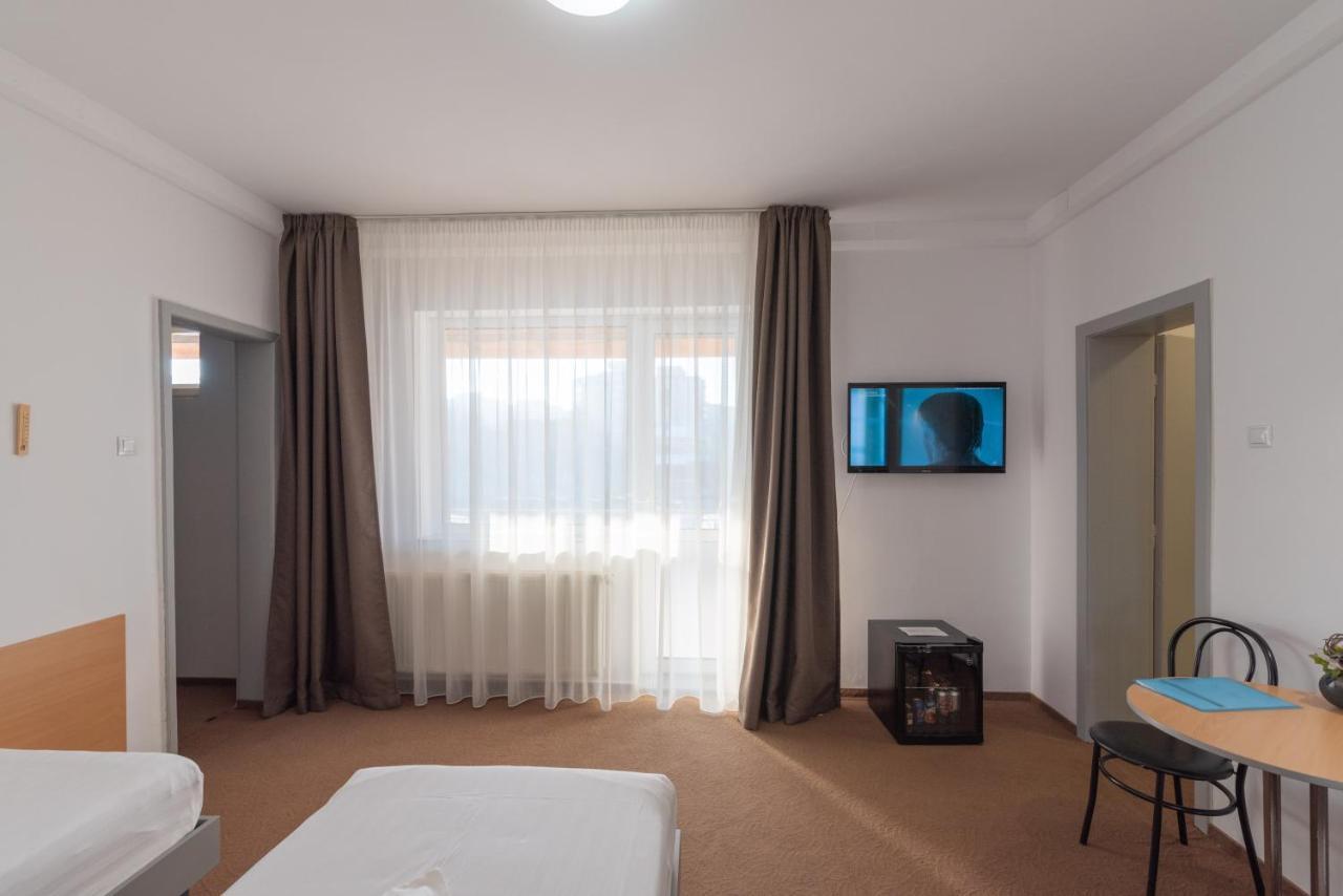 Vila Rosa 2 Hotel Cluj-Napoca Exterior foto